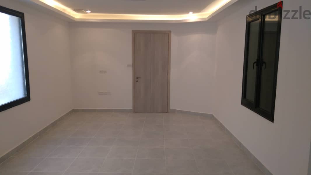 Pets friendly 3 bedroom in fintas with terrace 0