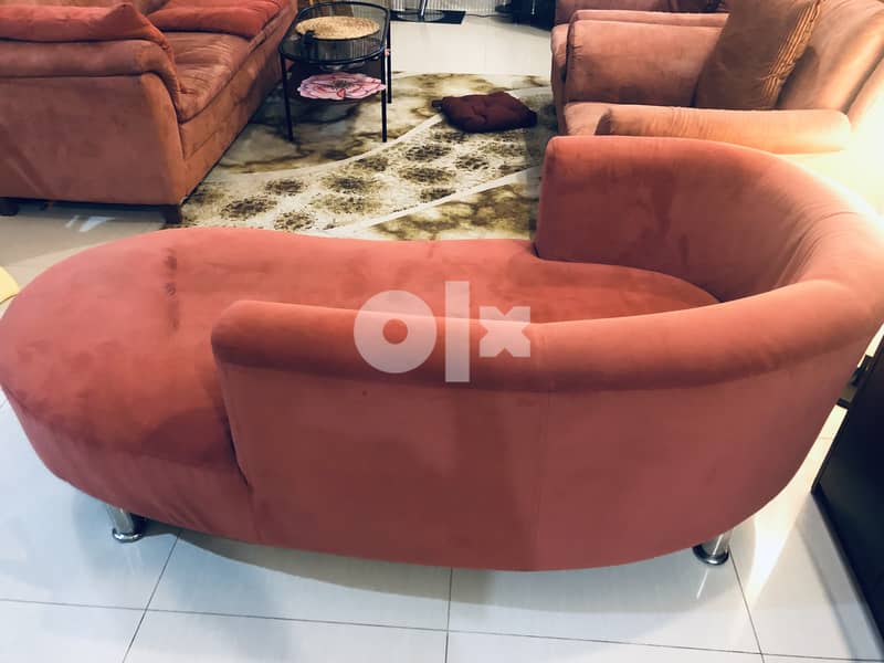 Single ottoman cum sofa 1