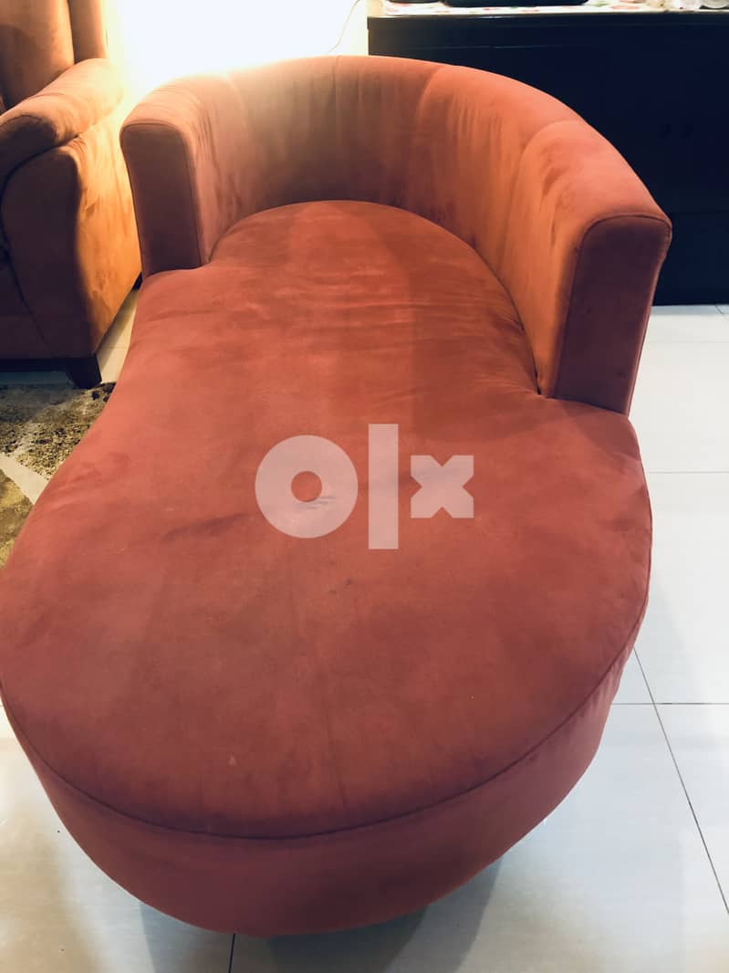 Single ottoman cum sofa 2