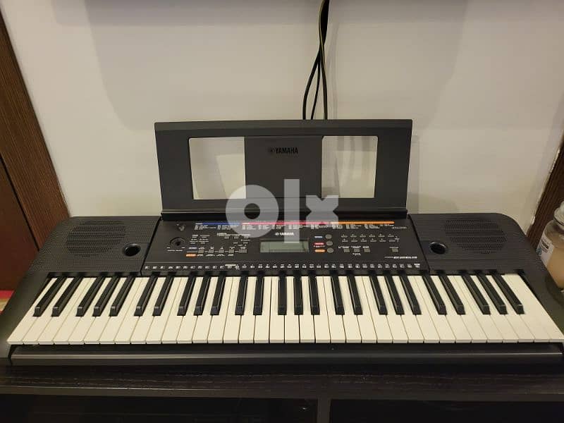 YAMAHA PAINO - PSR E263 1