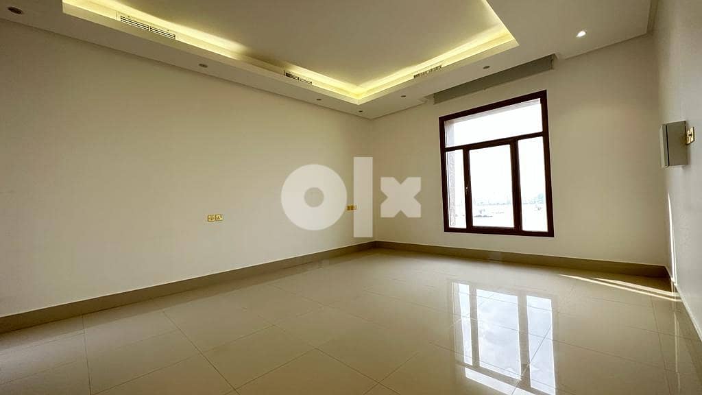 Modern 4 BR Floor in Zahra 3