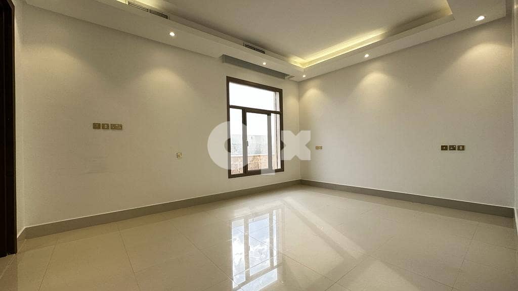 Modern 4 BR Floor in Zahra 4