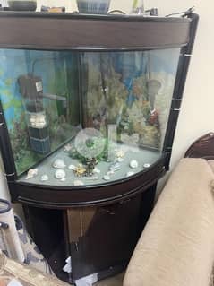 fish tank for sale like new alll accessories. .