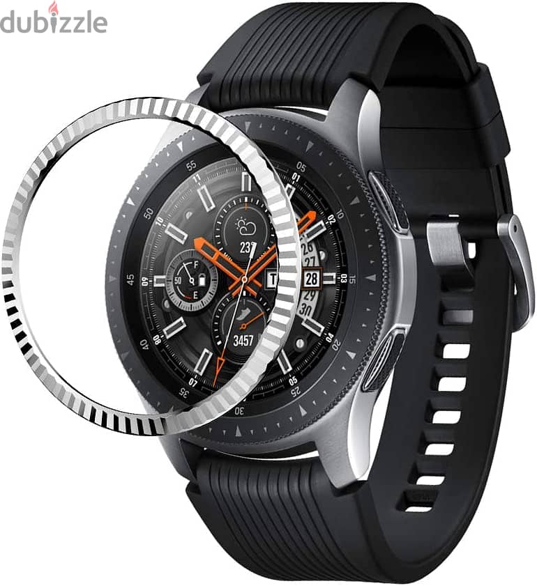 Samsung Galaxy watch 46 mm with new bezel and screen protector 4