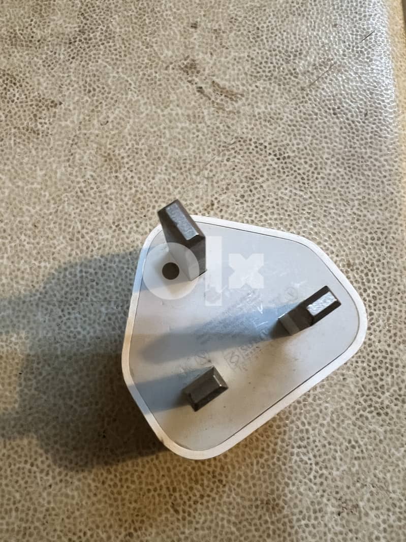 I want to sell original apple charger 5 w 0