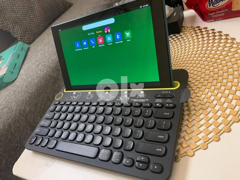 Logitech K480 Multi device Bluetooth keyboard new Box pcs 9