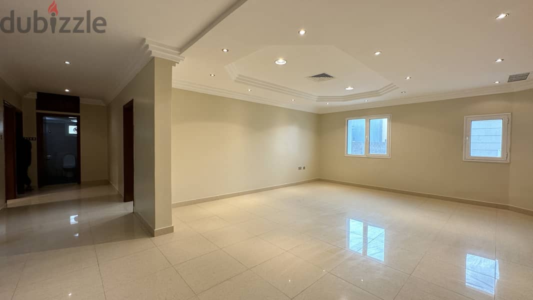 3 BR in Salwa 0