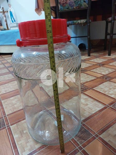 Big glass jar 1