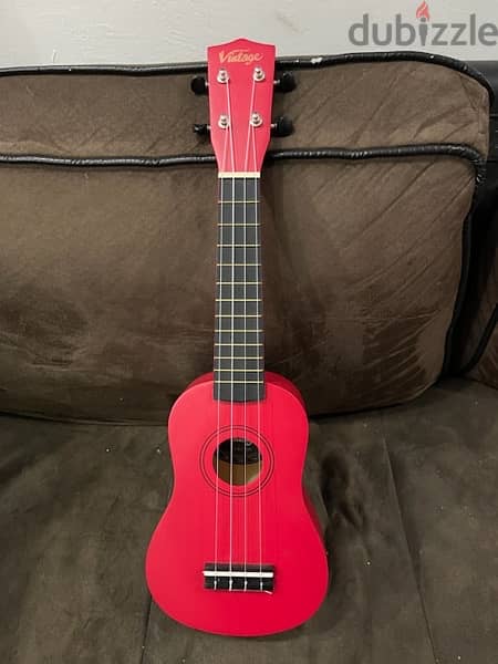 Vintage Ukulele 0