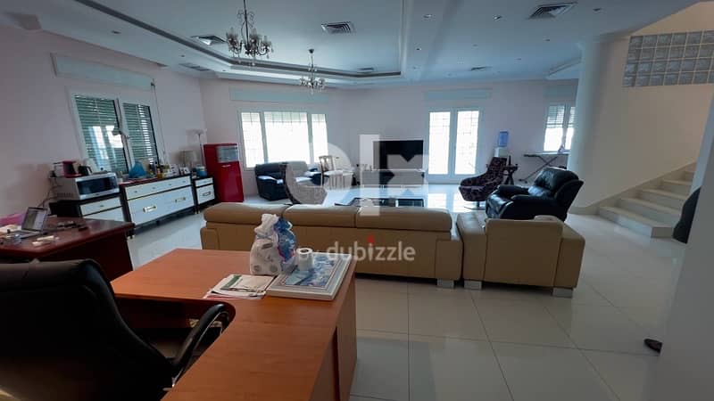 full villa 2 floor and half for rent in mangaf 1