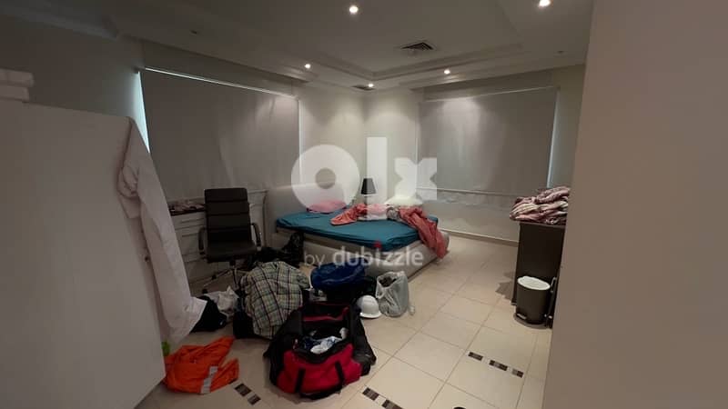 full villa 2 floor and half for rent in mangaf 7