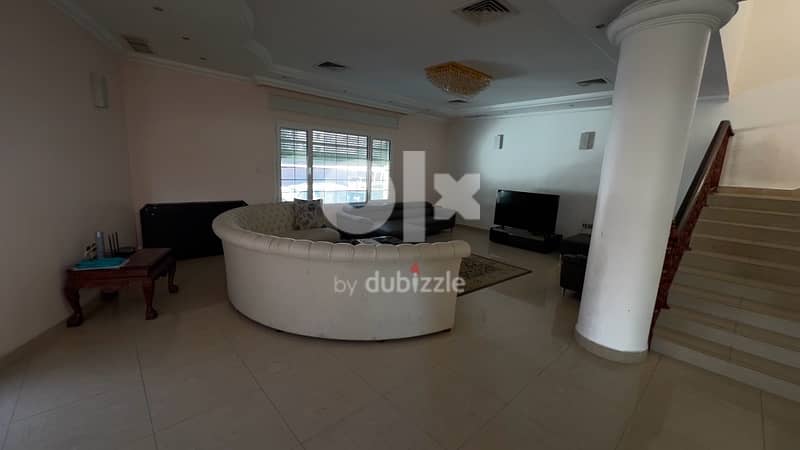 full villa 2 floor and half for rent in mangaf 12