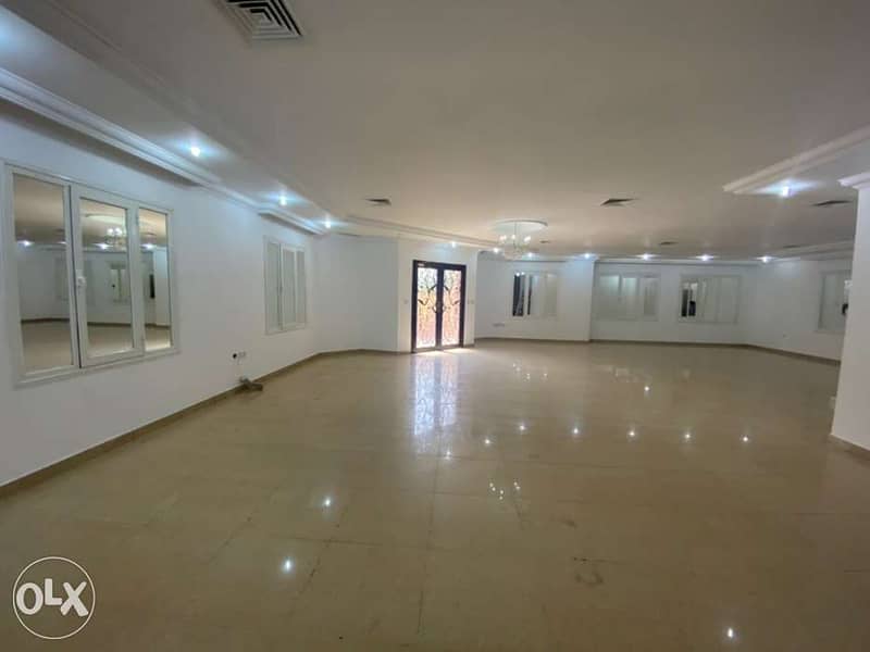 for rent in mangaf villa with garden 2