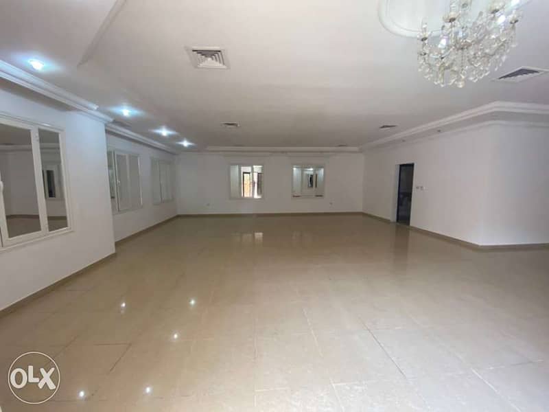 for rent in mangaf villa with garden 3