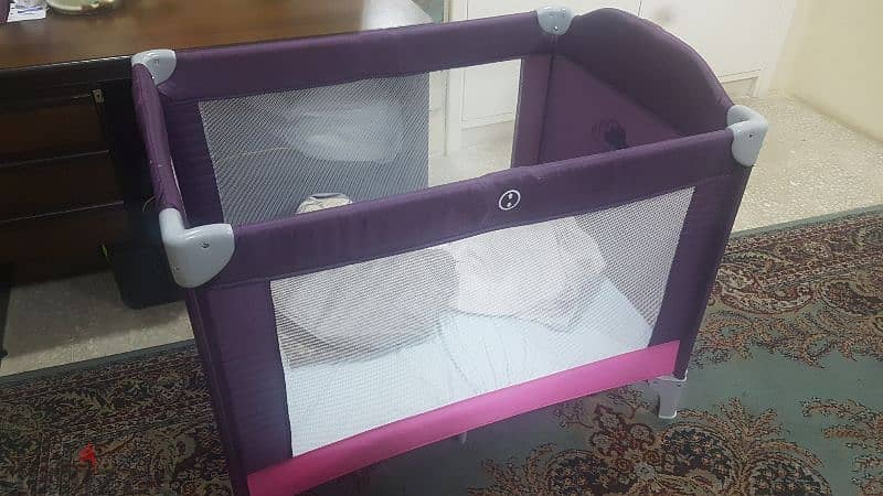 Travel cot in excellent condition 0