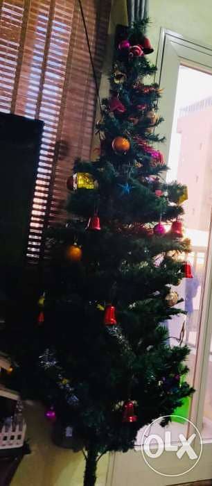 7 feet Christmas tree with decorations 0