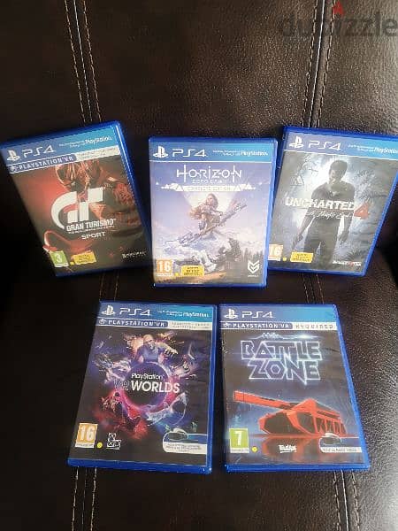 PS4 with VR bundle + 5 games 4