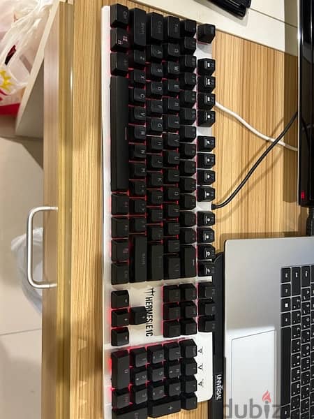 gaming keyboard is& mouse 4