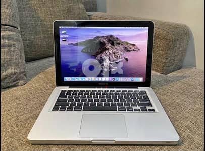 للبيع ماك بوك برو Macbook pro /Ram 4 GB/256GB SSD بحالة ممتازة