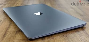 للبيع ماك بوك برو مستعمل MacBook PRO /256 GB SSD/8GB RAM