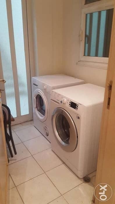Salmiya - Sea View Fully Furnished 1 BR with Balcony 5