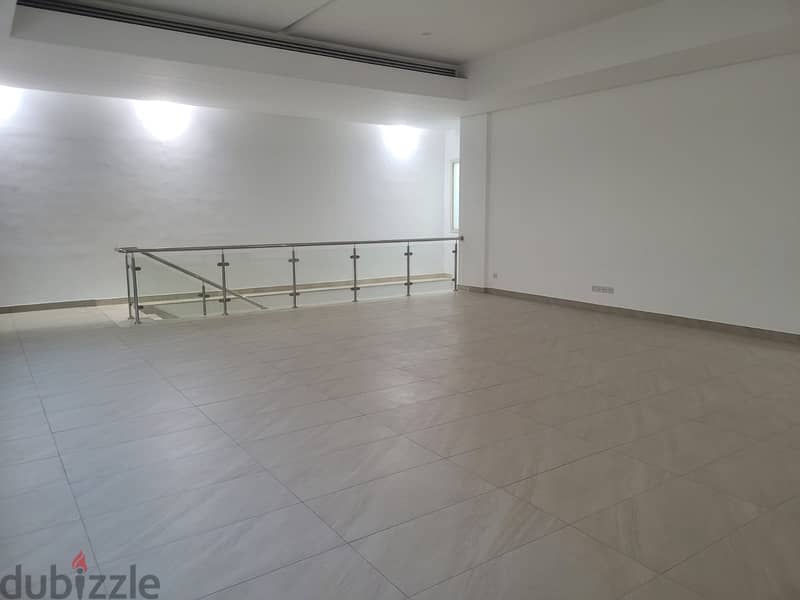 Duplex Flat With Nice Executive Finishing In Siddeeq At 1800KD 1