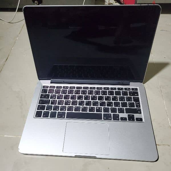 MacBook Pro 13 inch Retina Display 0