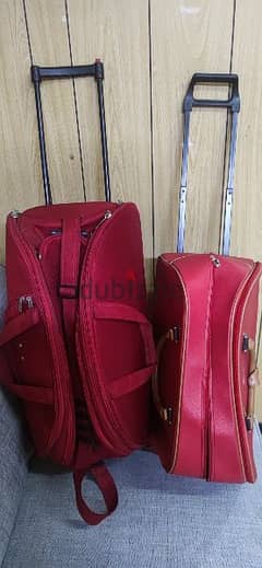 2 red handbag