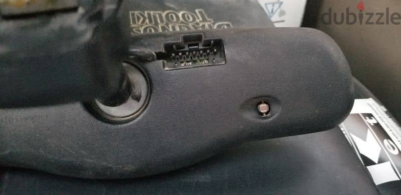 used in good condition GM YUKON 2001 to 2006 light &signals both sides 7