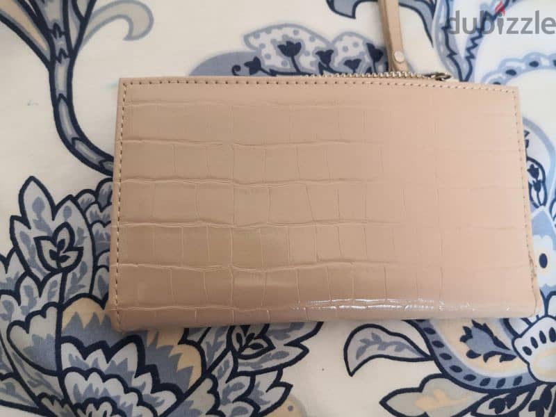 cream colour wallet 2