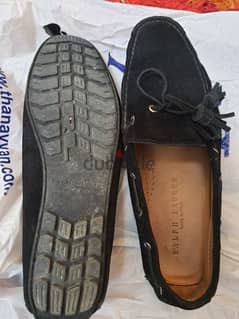 Branded shoes for sale made in Italy size 44 good condition.