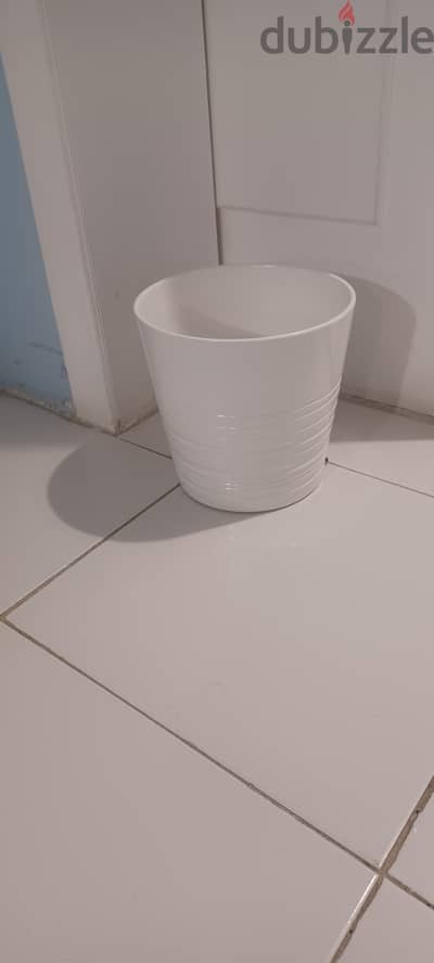 White IKEA pot