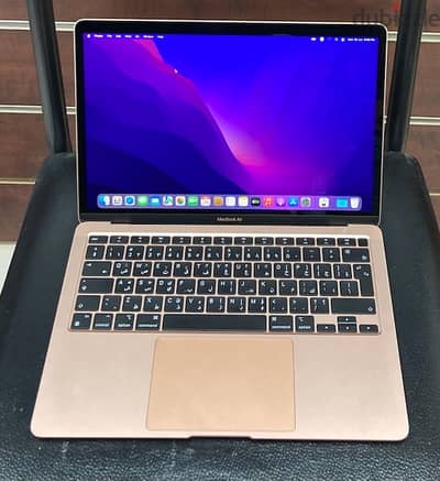 Macbook Air  M1 13 INCH 2020 256GB SSD 8GB RAM