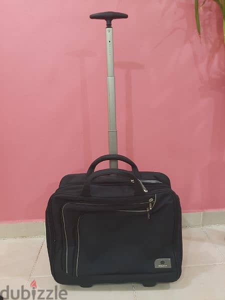 Urgent Sale Delsey 100% orijinal hand luggage 4