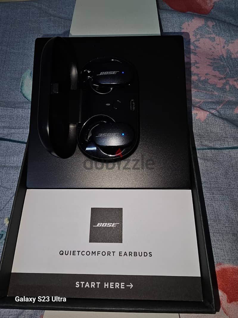 Mint Condition Bose Quitecomfort Earbuds for sell at reasonable price. 2