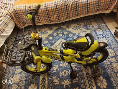 Child bike 12-14 inch.