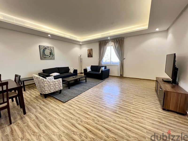 Eqaila - Spacious Fully Furnished 3 BR Apartment 10