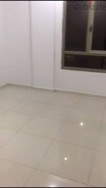 FLAT FOR RENT IN MANGAF 2Bhk 4
