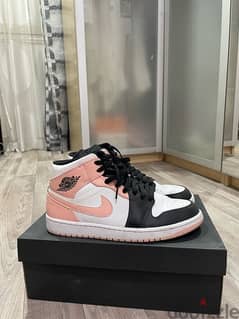 Air Jordan 1 Mid in Peach/Pink Men’s (size 43)