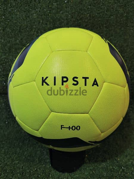 Premium footballs at affordable prices 4