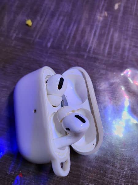 airpod Pro for sale . very good condition 1