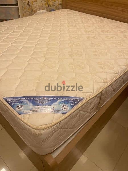 Luxury spring Mattress size 180X200 Same Like New Conditio 1