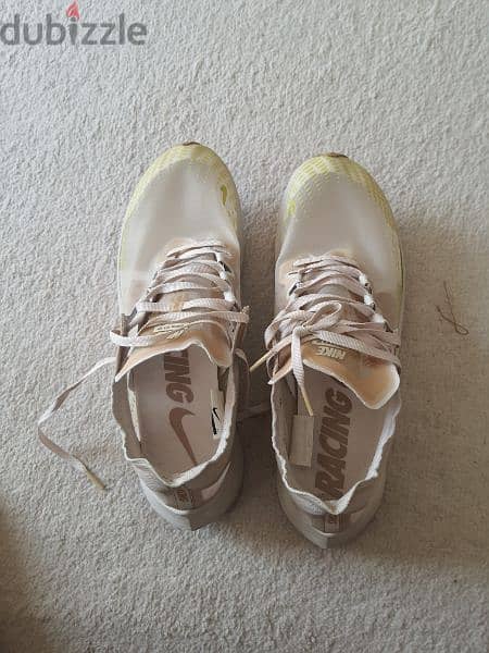 Original nike zoom fly racing Shose for sale good condition. 3