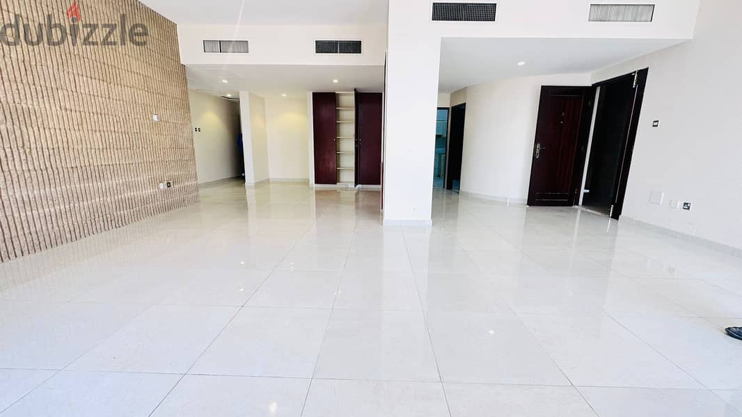 Modern spacious three bedroom Un Furnished Apartment- Mahboula block-3 0