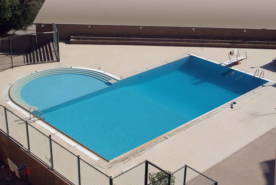 Modern spacious three bedroom Un Furnished Apartment- Mahboula block-3 6