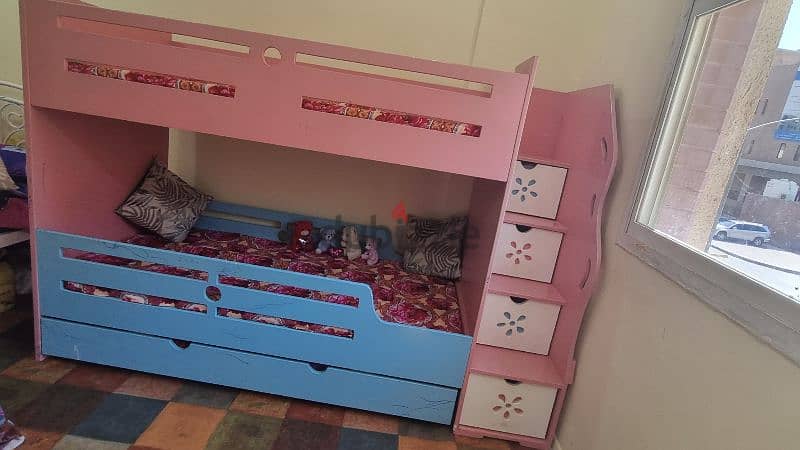 bunk bed blue pink coloured ( pls call on whatsapp for the given no ) 7