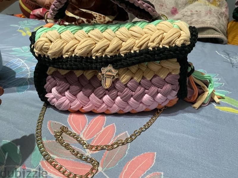 yarn slingbag 0