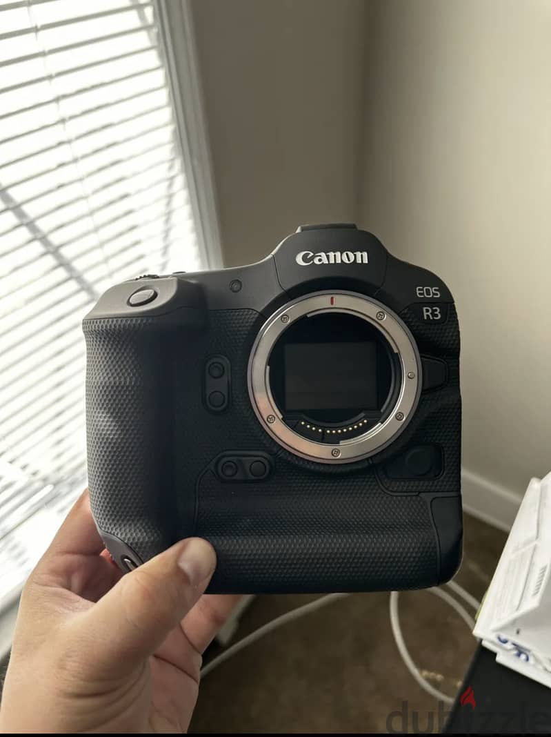 Canon Eos R Mirrorless Camera Digital Cameras