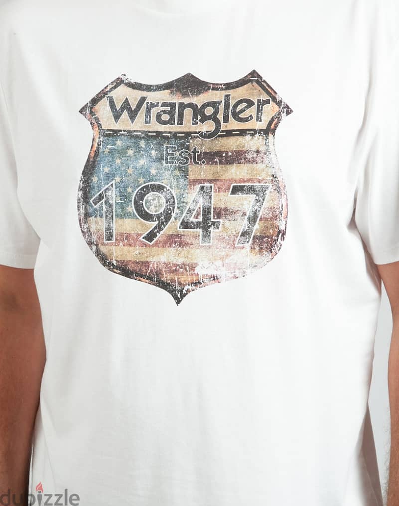 Wrangler T-shirt Size M Slim Fit . . NEW with tag 2