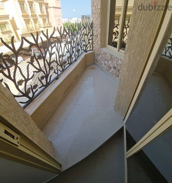 very nice super clean villa floor in Mangaf ( small balcony )open view 2